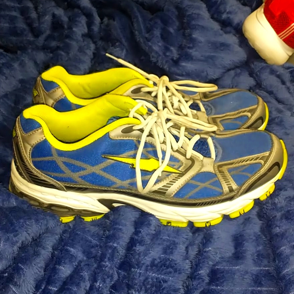 Avia Running Shoes
